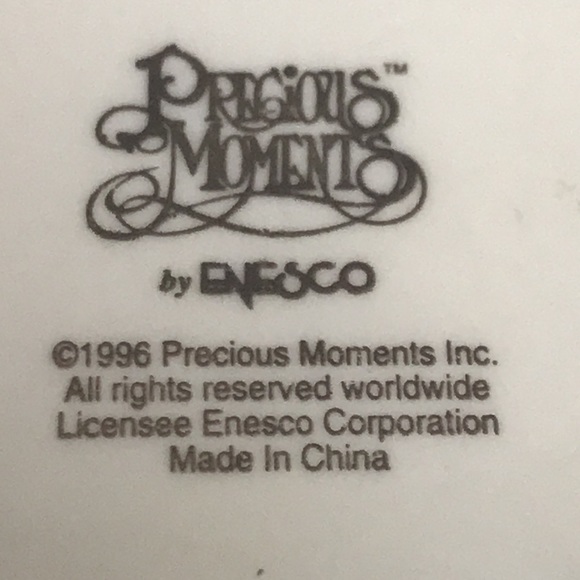 1996 3-D Precious Moments Baby girl plaque - Picture 5 of 5